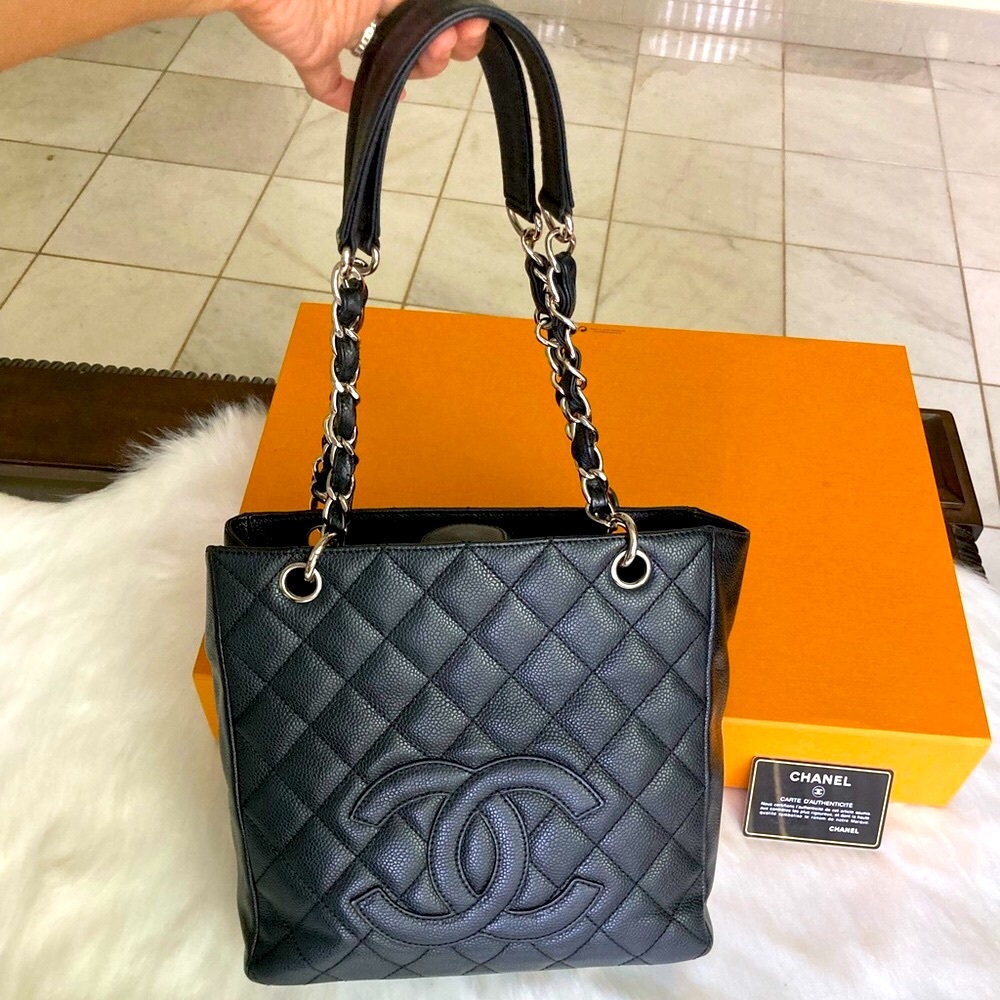 Auth Chanel Caviar Petite Shopper Tote Bag - Picture 4 of 17